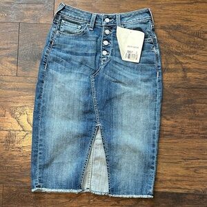 Ariat Women's Blue Denim Skirt